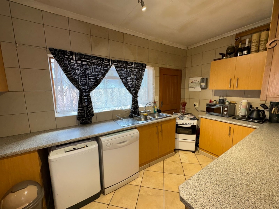 3 Bedroom Property for Sale in Bodorp North West